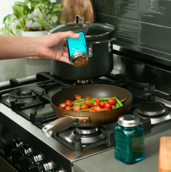 Retro Salt and Pepper Shakers, Turquoise - Image 3