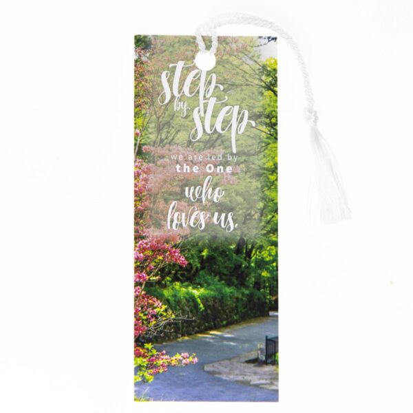 Bookmark Tassel: Step by Step