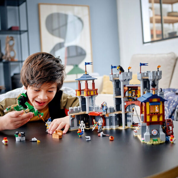 Medieval Castle Lego Creator 31120 - Image 4