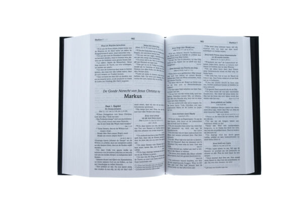 De Bibel Bible Low German Hardcover - Image 3