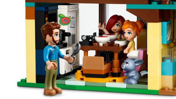 Lego Friends Olly and Paisley's Family Houses - 42620 - Image 5