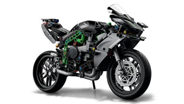 Lego Technic Kawasaki Ninja H2R Motorcycle V39 - 42170 - Image 4